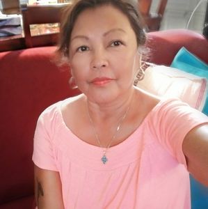 Meet your Posher, Lorraine